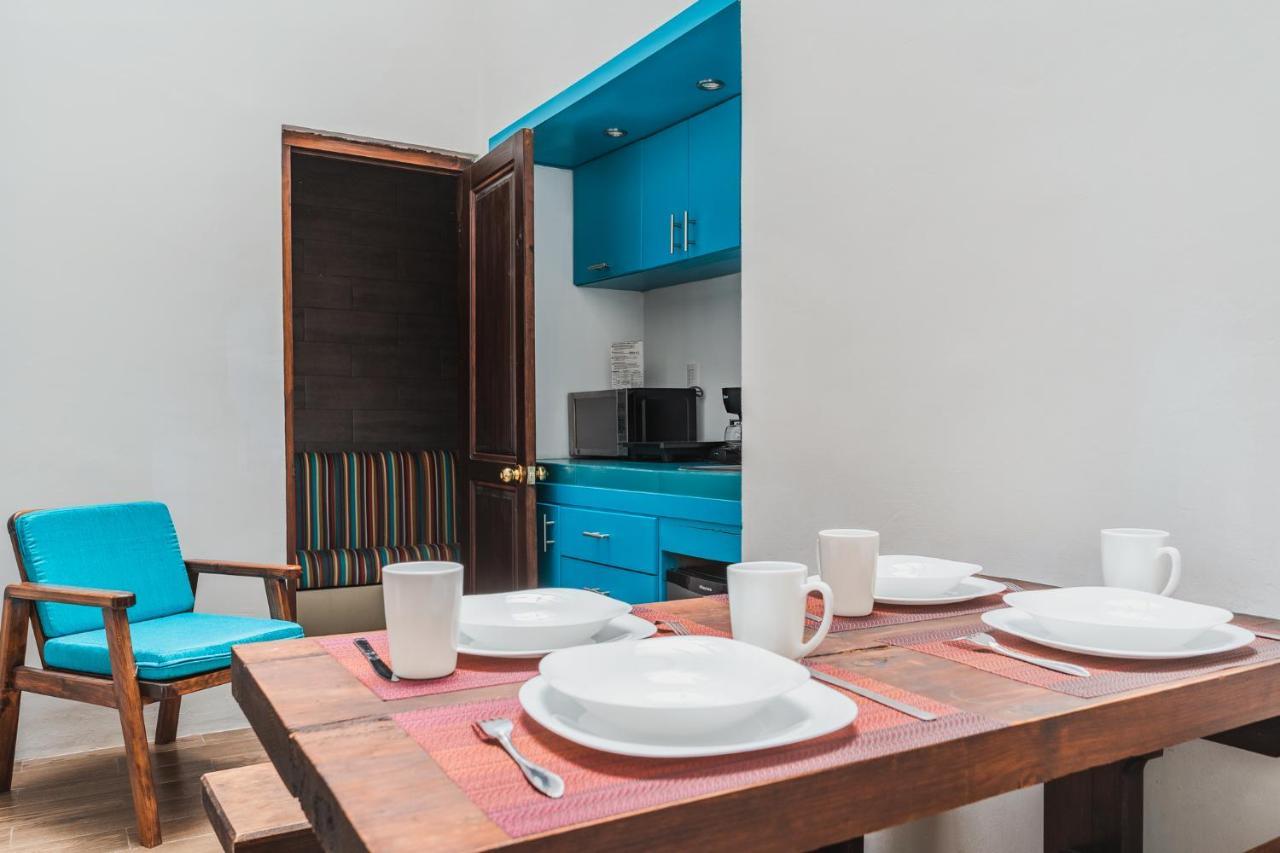 Yox Hotel Boutique San Cristóbal de Las Casas Exteriér fotografie A kitchen in a hotel