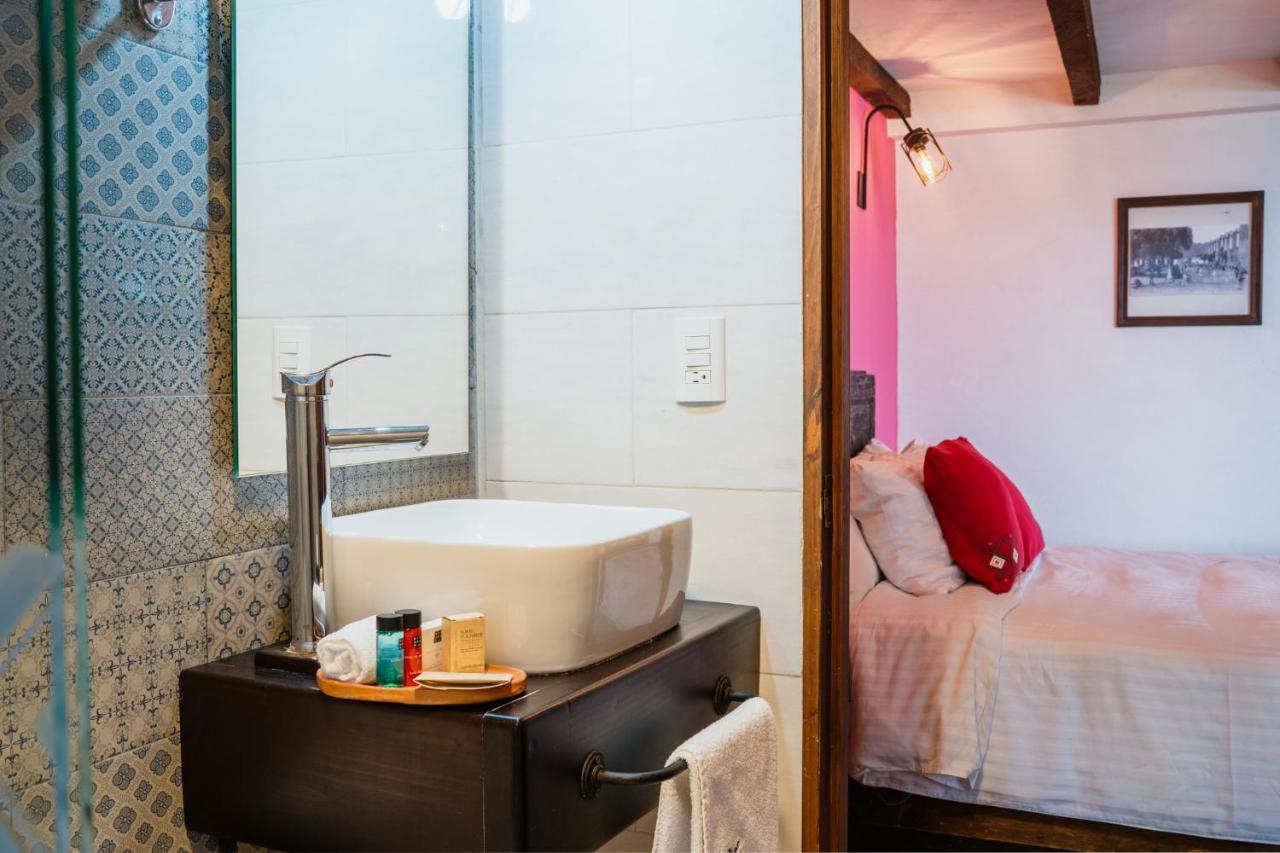 Yox Hotel Boutique San Cristóbal de Las Casas Exteriér fotografie A bathroom in a hotel